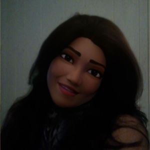 Meet your Posher, Luisa